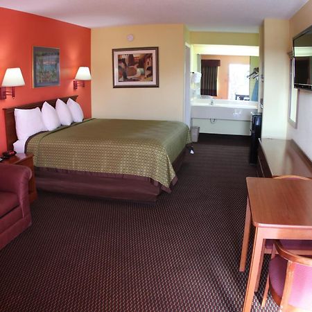 Budget Inn & Suites Hawkinsville Exterior foto